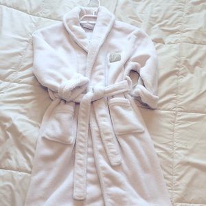 Fuzzy Fairmont Hotel kids robe 4-6x